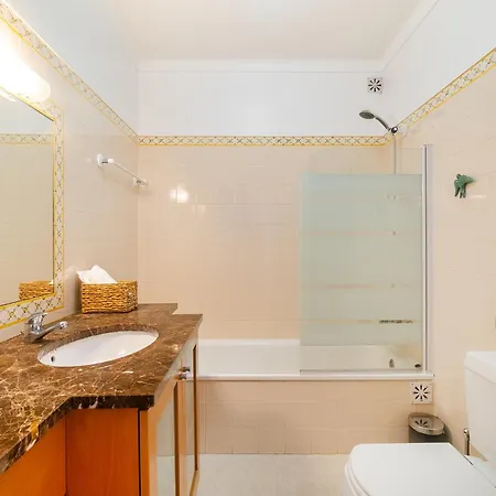 Hébergement de vacances Spacious 3-bedroom In By Soulplaces *