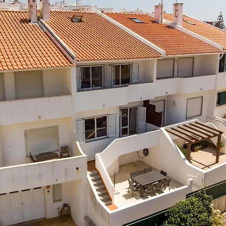 Spacious 3-bedroom In By Soulplaces Hébergement de vacances