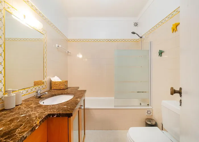 Σπίτι διακοπών Spacious 3-bedroom In By Soulplaces *